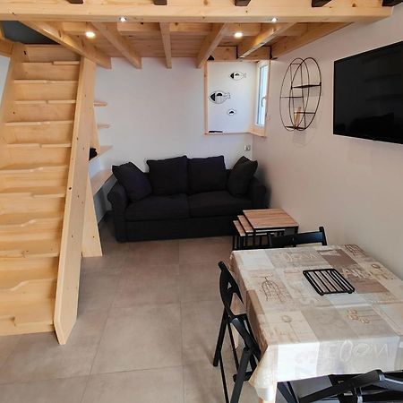 Maison Renovee Et Climatisee Avec Wifi A 600M De La Plage ヴィア エクステリア 写真
