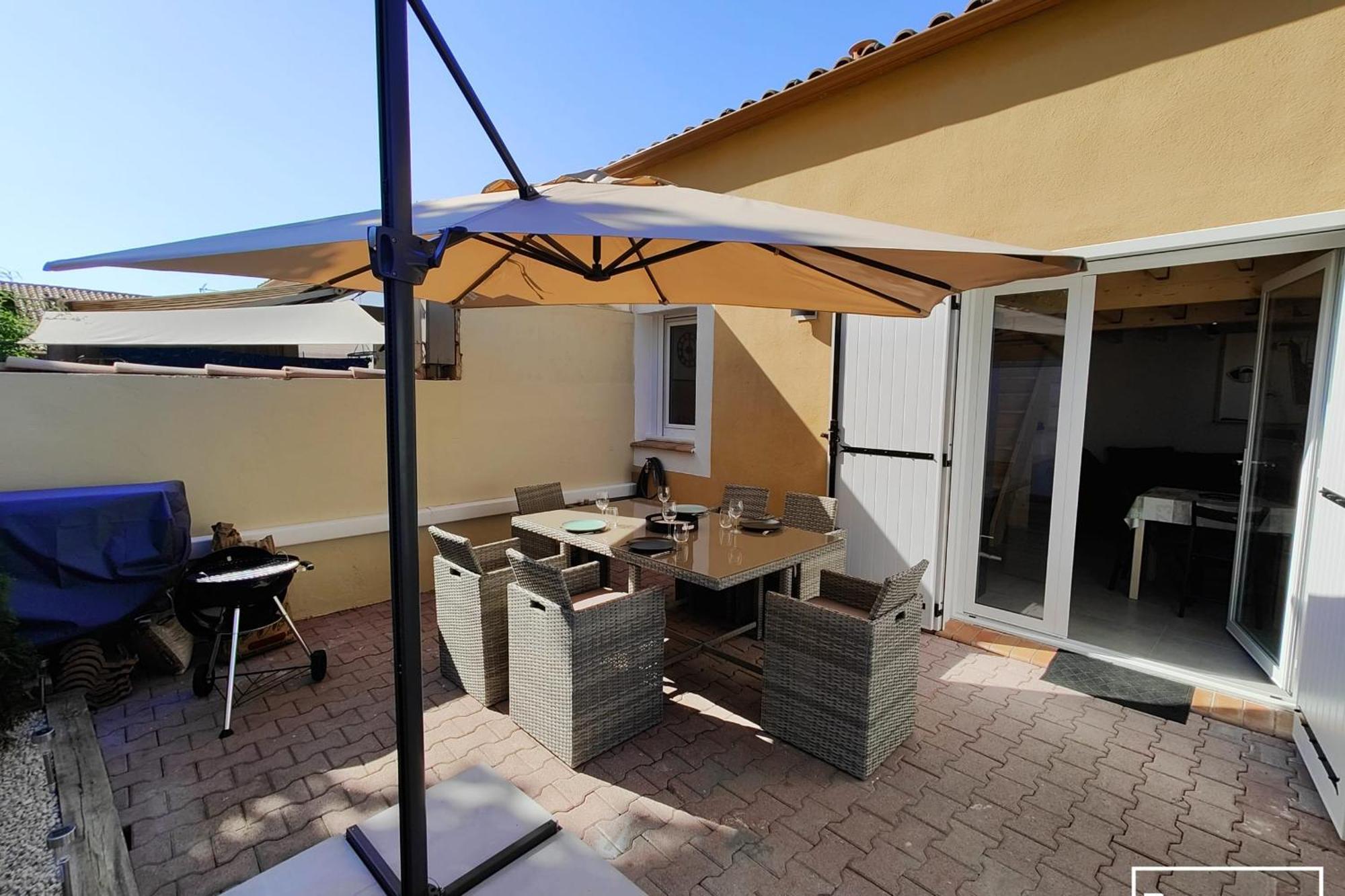 Maison Renovee Et Climatisee Avec Wifi A 600M De La Plage ヴィア エクステリア 写真